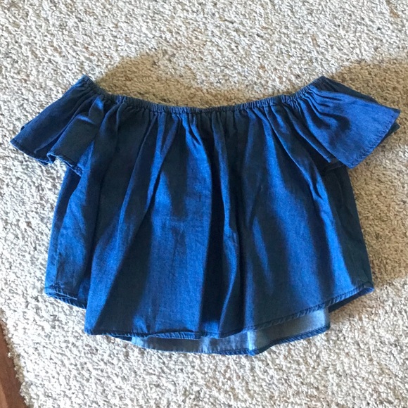 Denim Off The Shoulder Crop Top - Picture 4 of 5